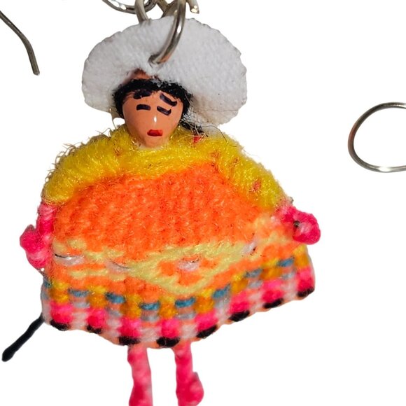 Handcrafted Peruvian Folk Art Earrings Miniature Figures Traditional Attire - Picture 3 of 5